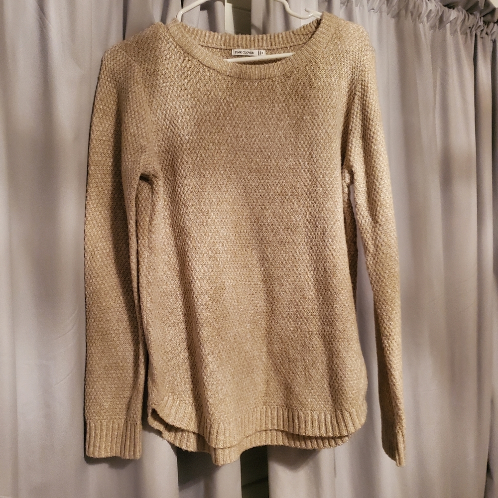 Womens pink clover sweater!